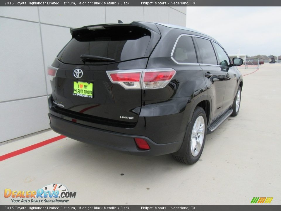 2016 Toyota Highlander Limited Platinum Midnight Black Metallic / Black Photo #4