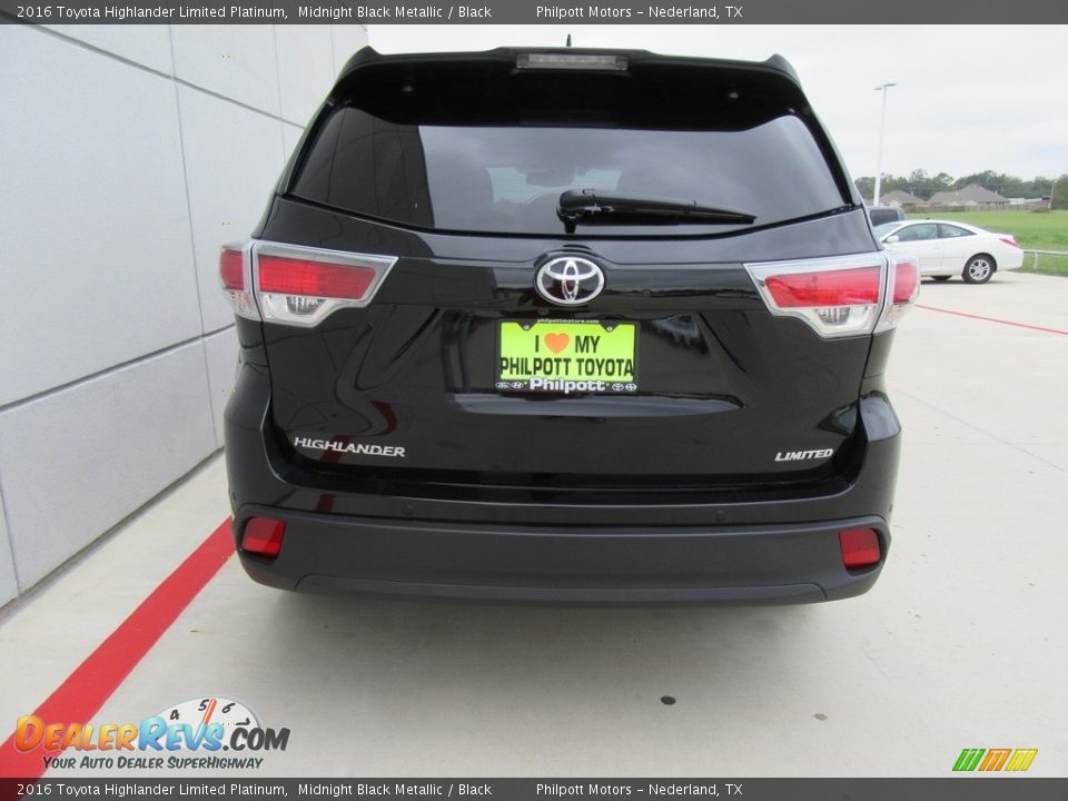 2016 Toyota Highlander Limited Platinum Midnight Black Metallic / Black Photo #5