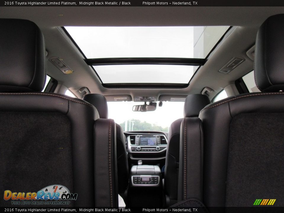 2016 Toyota Highlander Limited Platinum Midnight Black Metallic / Black Photo #18