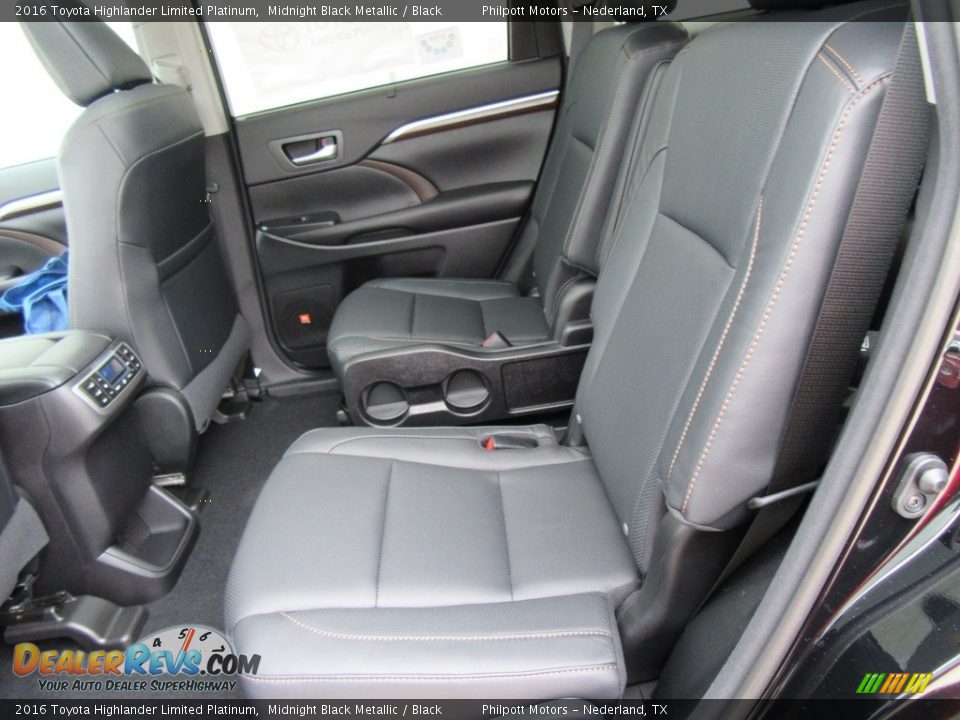 2016 Toyota Highlander Limited Platinum Midnight Black Metallic / Black Photo #21