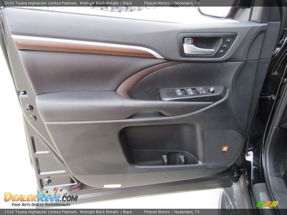 2016 Toyota Highlander Limited Platinum Midnight Black Metallic / Black Photo #22