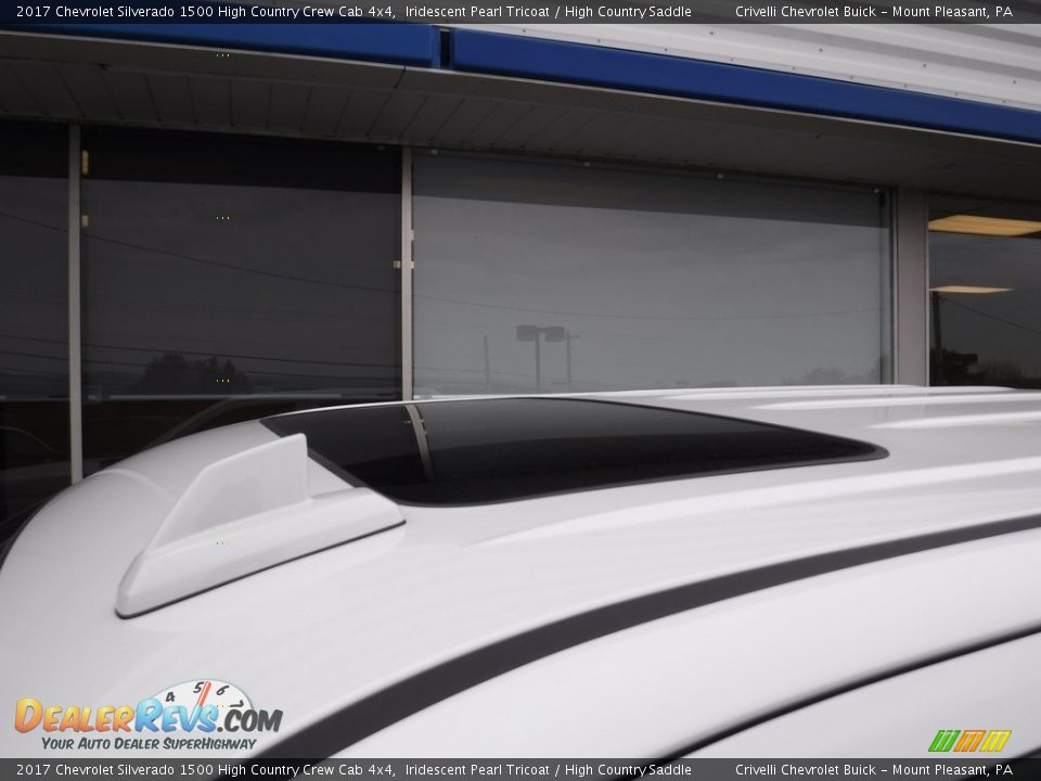 2017 Chevrolet Silverado 1500 High Country Crew Cab 4x4 Iridescent Pearl Tricoat / High Country Saddle Photo #3