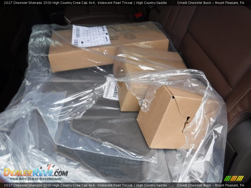 2017 Chevrolet Silverado 1500 High Country Crew Cab 4x4 Iridescent Pearl Tricoat / High Country Saddle Photo #30