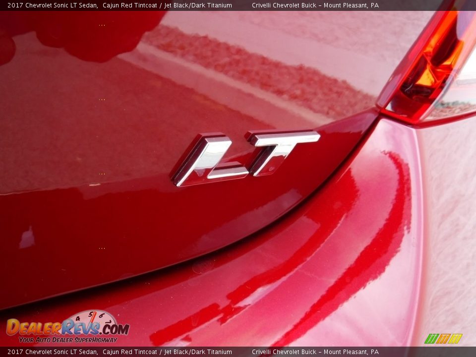 2017 Chevrolet Sonic LT Sedan Cajun Red Tintcoat / Jet Black/Dark Titanium Photo #7