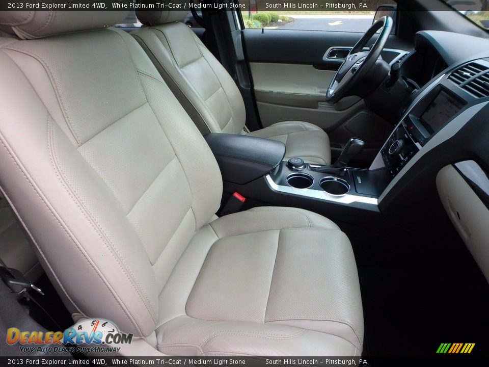 2013 Ford Explorer Limited 4WD White Platinum Tri-Coat / Medium Light Stone Photo #10