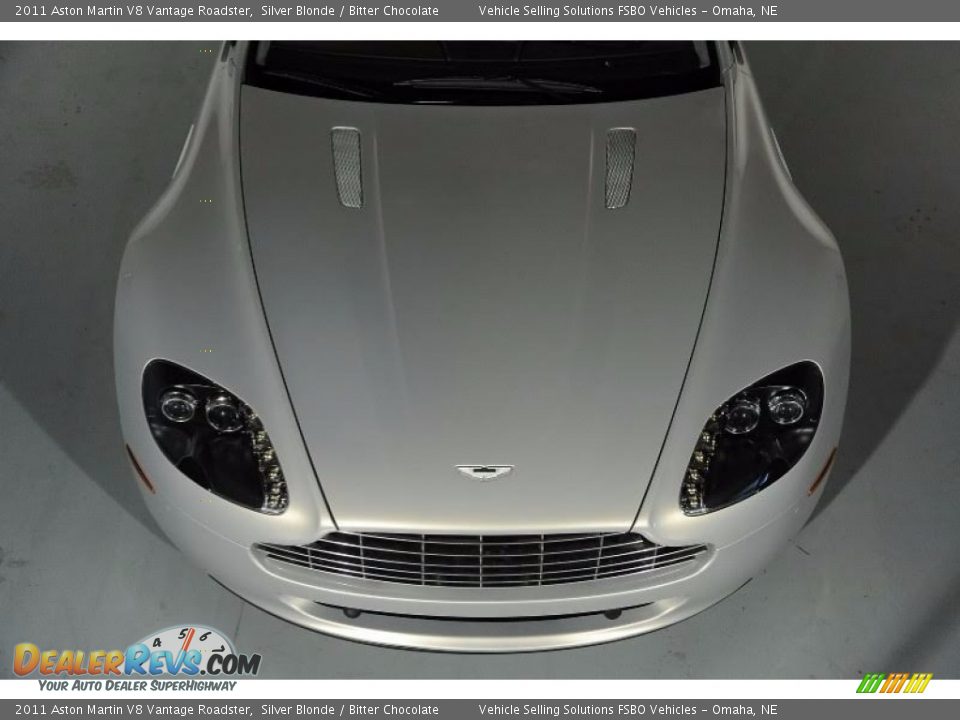 2011 Aston Martin V8 Vantage Roadster Silver Blonde / Bitter Chocolate Photo #5