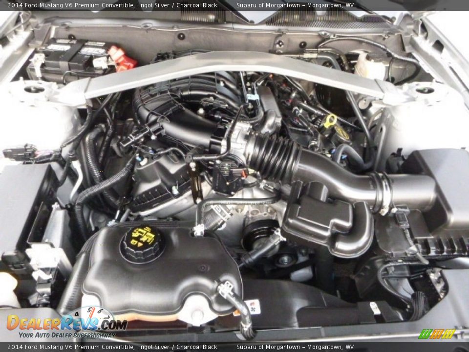 2014 Ford Mustang V6 Premium Convertible Ingot Silver / Charcoal Black Photo #17