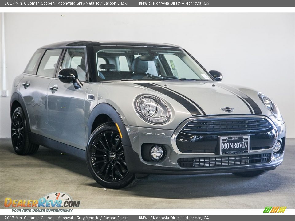 Front 3/4 View of 2017 Mini Clubman Cooper Photo #12