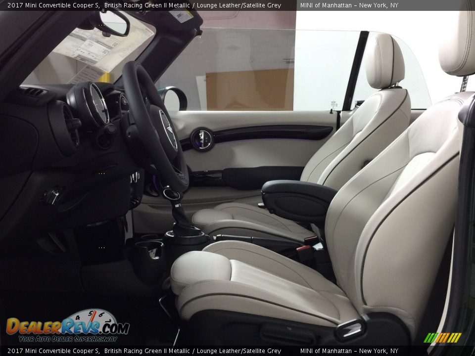 Front Seat of 2017 Mini Convertible Cooper S Photo #16