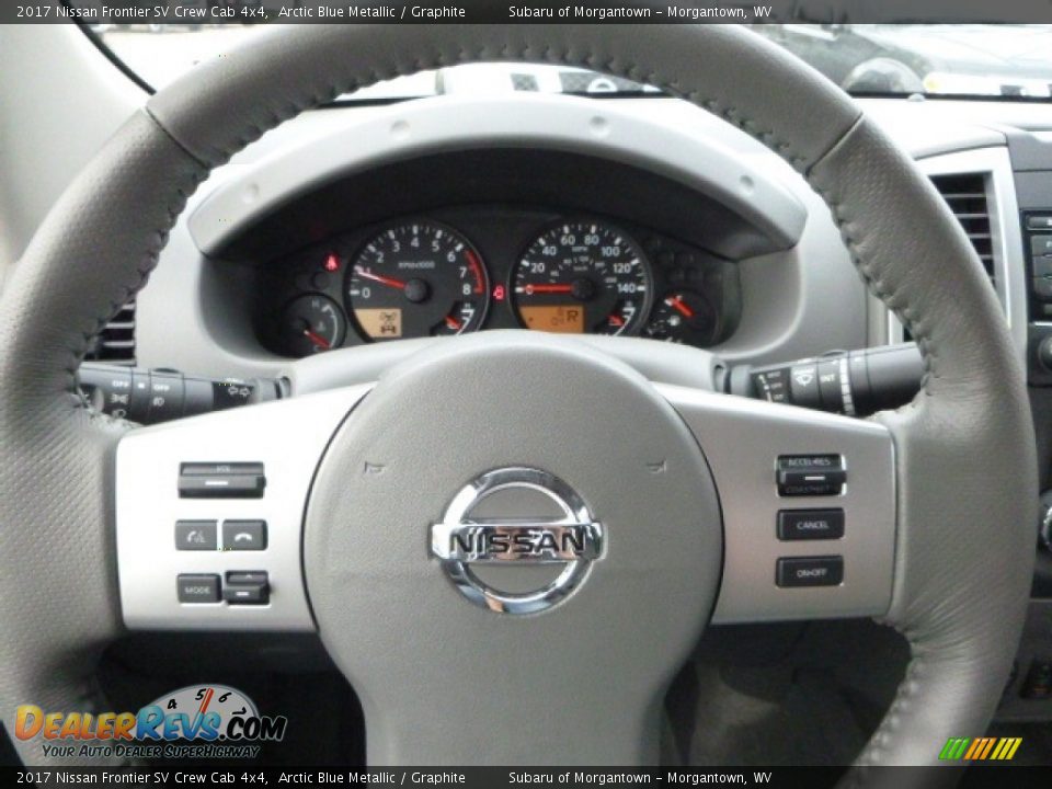 2017 Nissan Frontier SV Crew Cab 4x4 Steering Wheel Photo #20