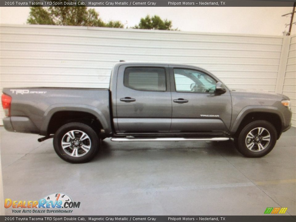 2016 Toyota Tacoma TRD Sport Double Cab Magnetic Gray Metallic / Cement Gray Photo #6