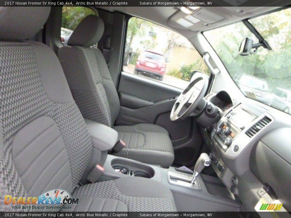 Graphite Interior - 2017 Nissan Frontier SV King Cab 4x4 Photo #3