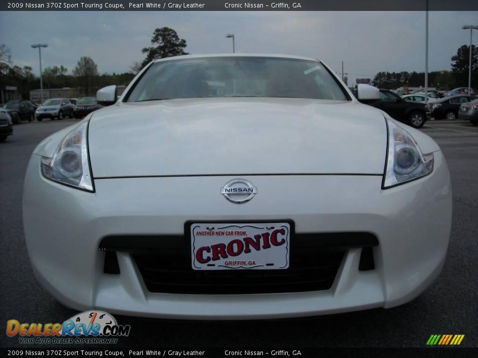2009 Nissan 370Z Sport Touring Coupe Pearl White / Gray Leather Photo #3