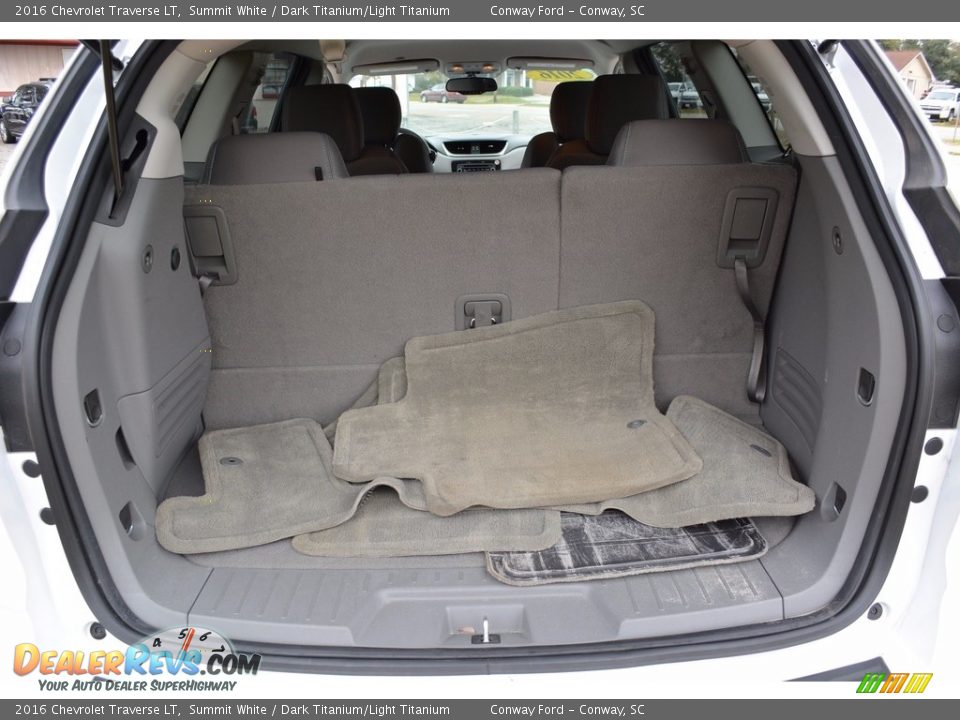 2016 Chevrolet Traverse LT Summit White / Dark Titanium/Light Titanium Photo #5