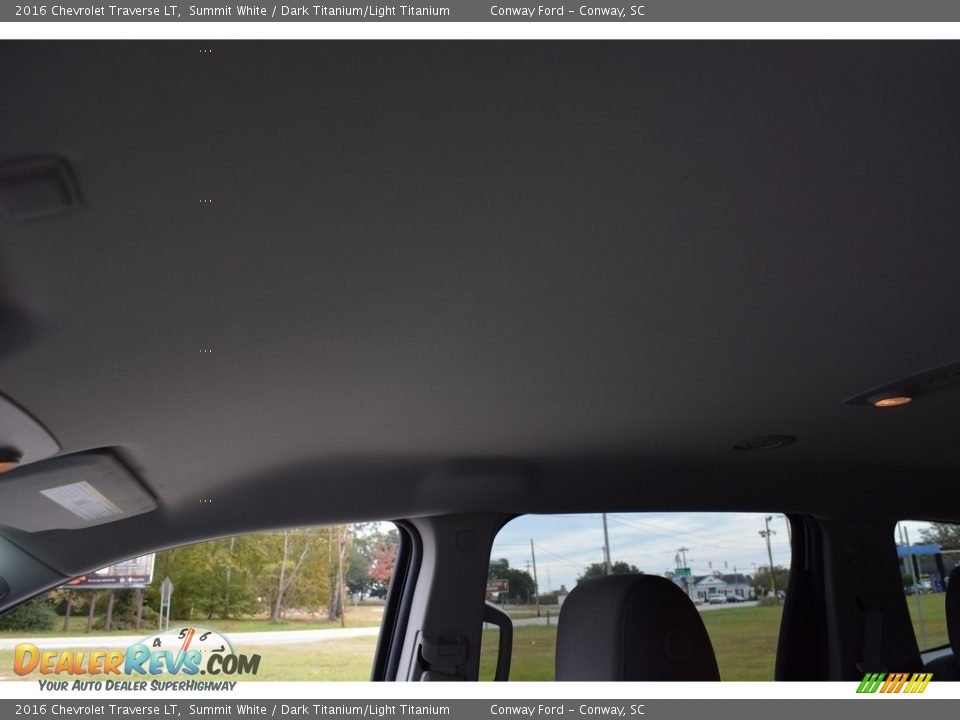 2016 Chevrolet Traverse LT Summit White / Dark Titanium/Light Titanium Photo #12