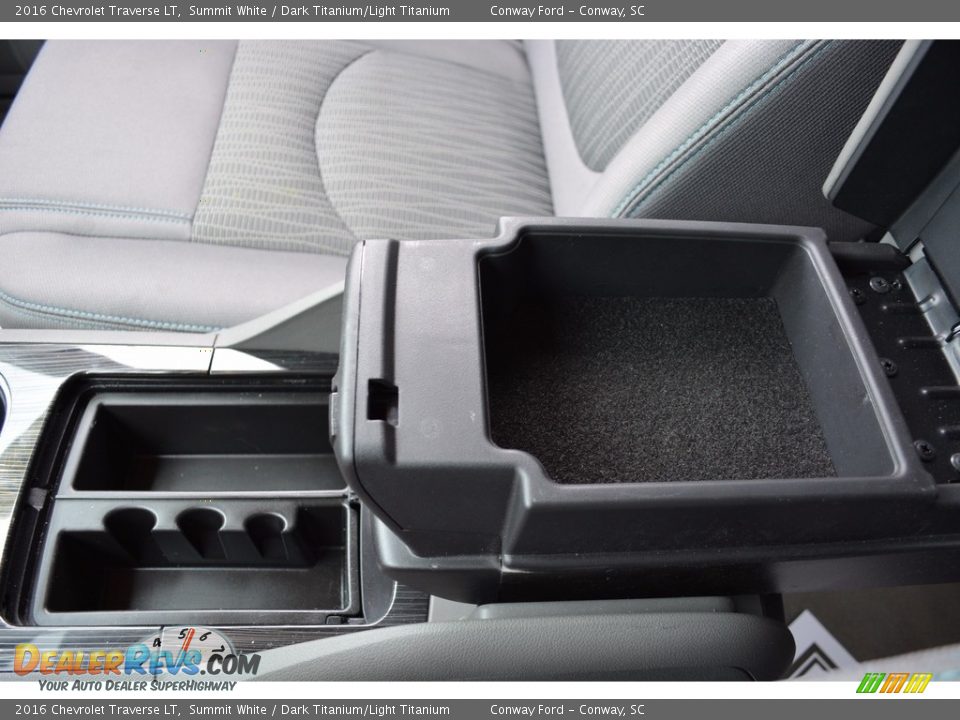 2016 Chevrolet Traverse LT Summit White / Dark Titanium/Light Titanium Photo #21