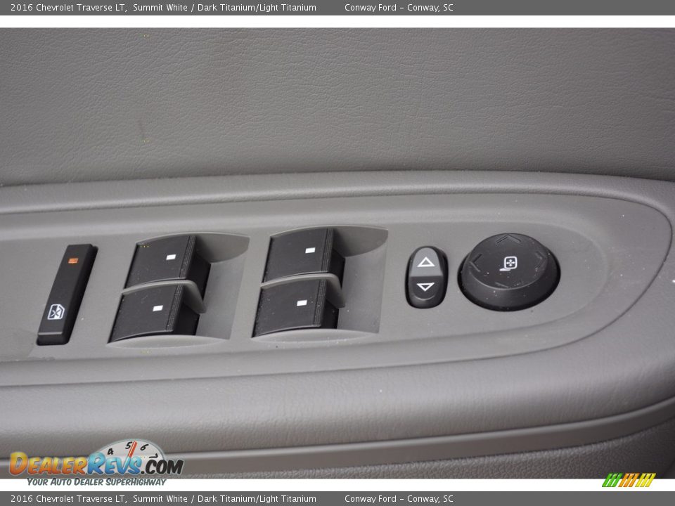 2016 Chevrolet Traverse LT Summit White / Dark Titanium/Light Titanium Photo #25