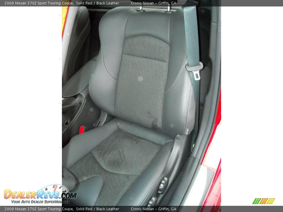 2009 Nissan 370Z Sport Touring Coupe Solid Red / Black Leather Photo #14