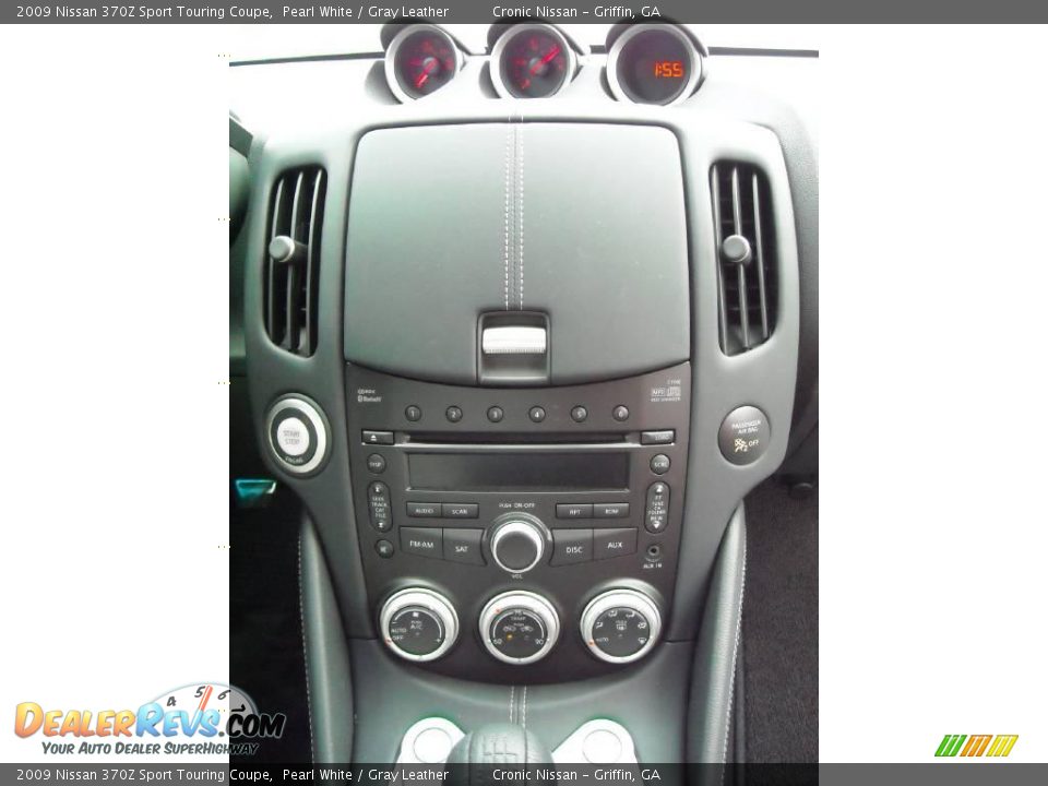 2009 Nissan 370Z Sport Touring Coupe Pearl White / Gray Leather Photo #19