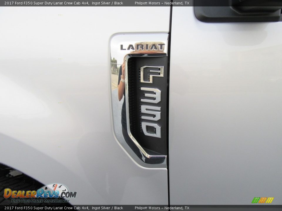 2017 Ford F350 Super Duty Lariat Crew Cab 4x4 Logo Photo #14