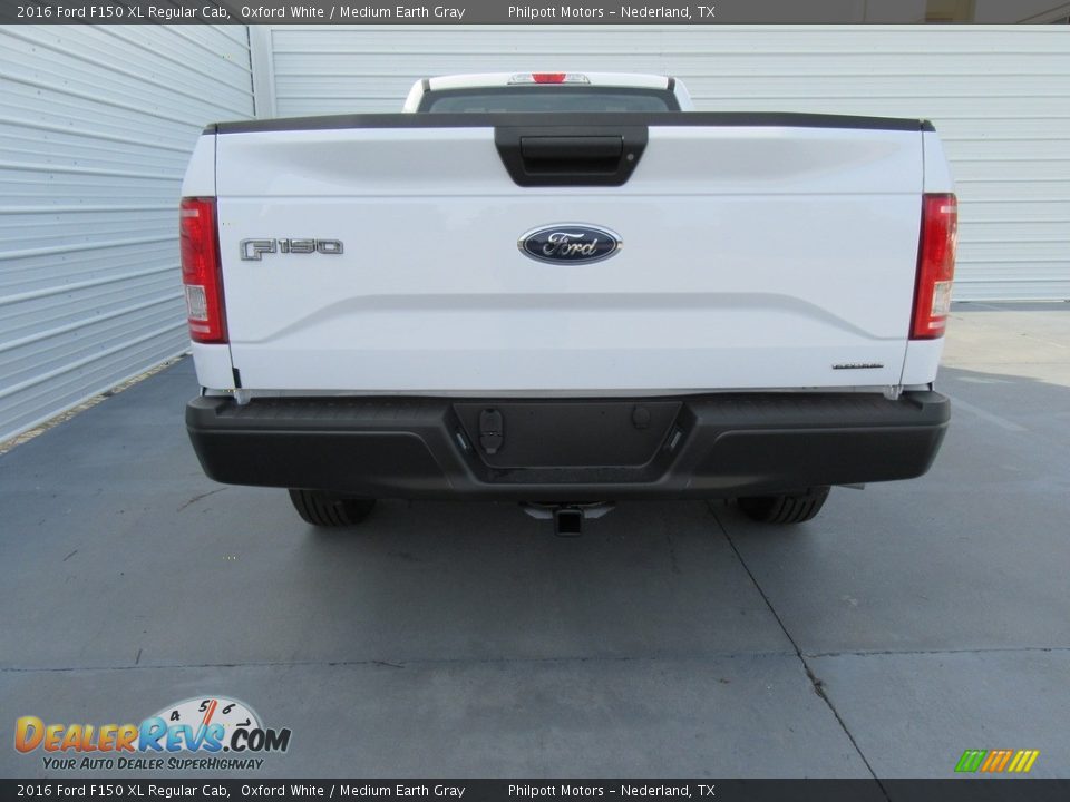 2016 Ford F150 XL Regular Cab Oxford White / Medium Earth Gray Photo #5