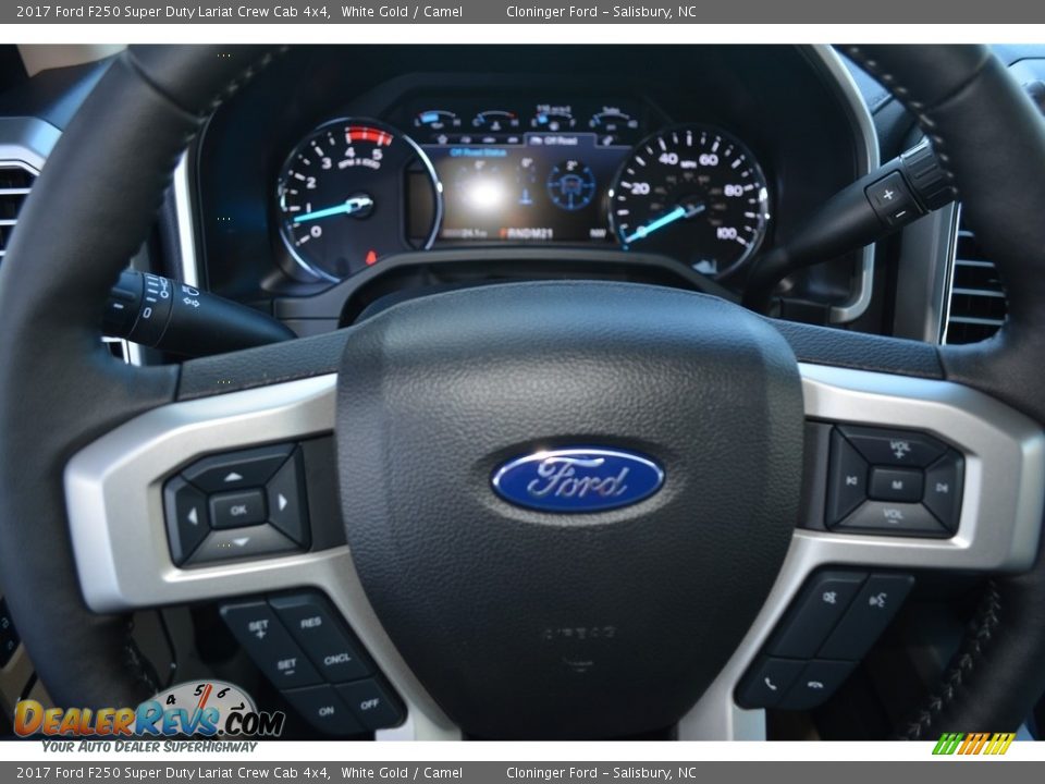 2017 Ford F250 Super Duty Lariat Crew Cab 4x4 Steering Wheel Photo #22