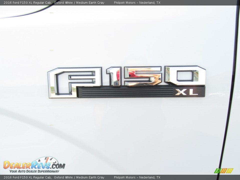 2016 Ford F150 XL Regular Cab Oxford White / Medium Earth Gray Photo #13