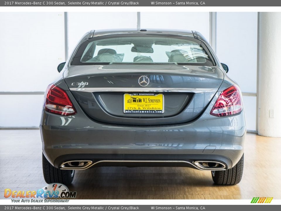 2017 Mercedes-Benz C 300 Sedan Selenite Grey Metallic / Crystal Grey/Black Photo #4