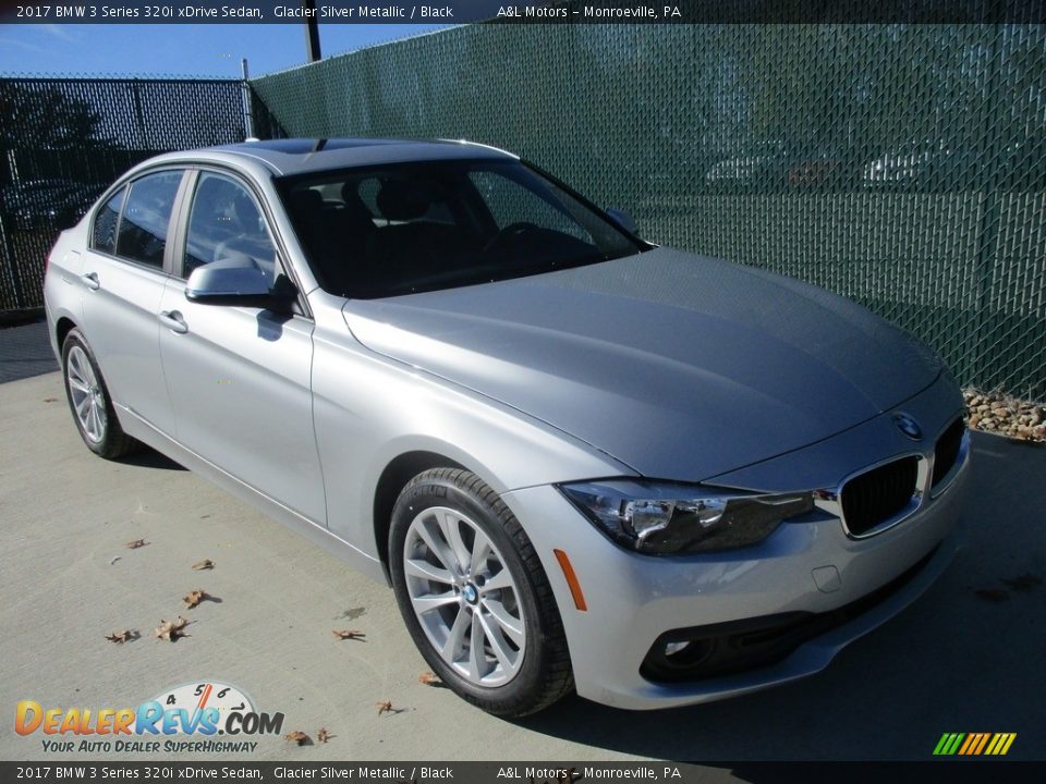 2017 BMW 3 Series 320i xDrive Sedan Glacier Silver Metallic / Black Photo #5