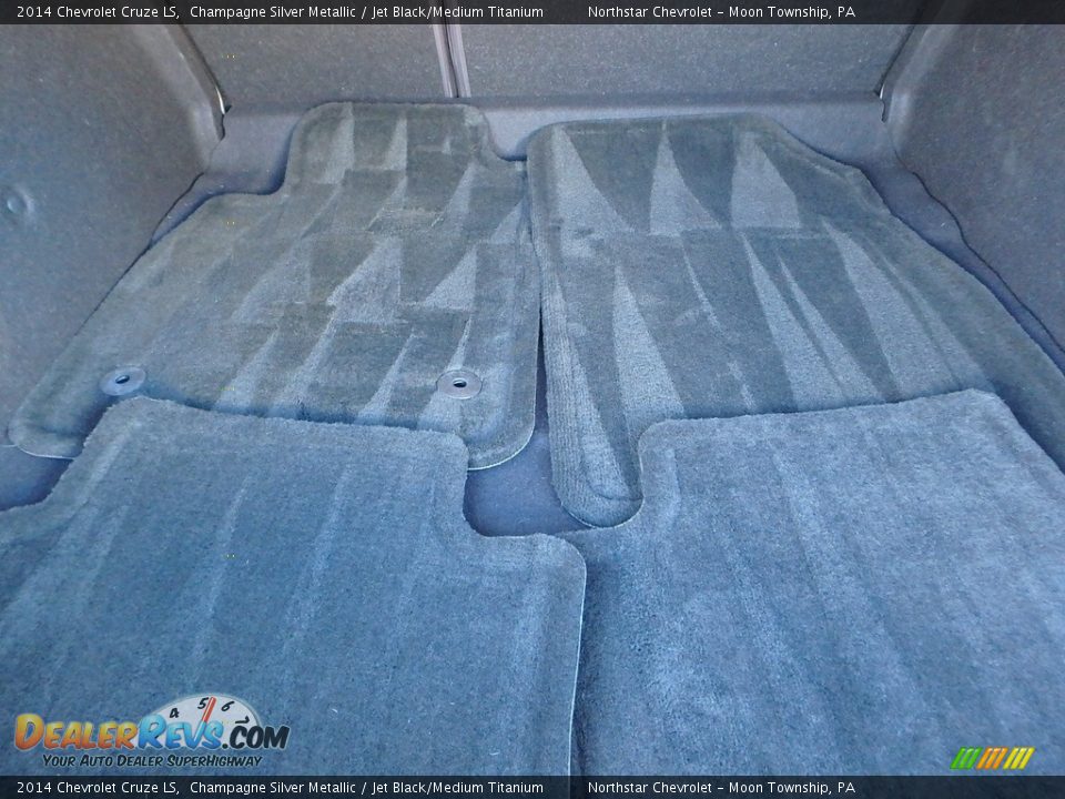 2014 Chevrolet Cruze LS Champagne Silver Metallic / Jet Black/Medium Titanium Photo #7