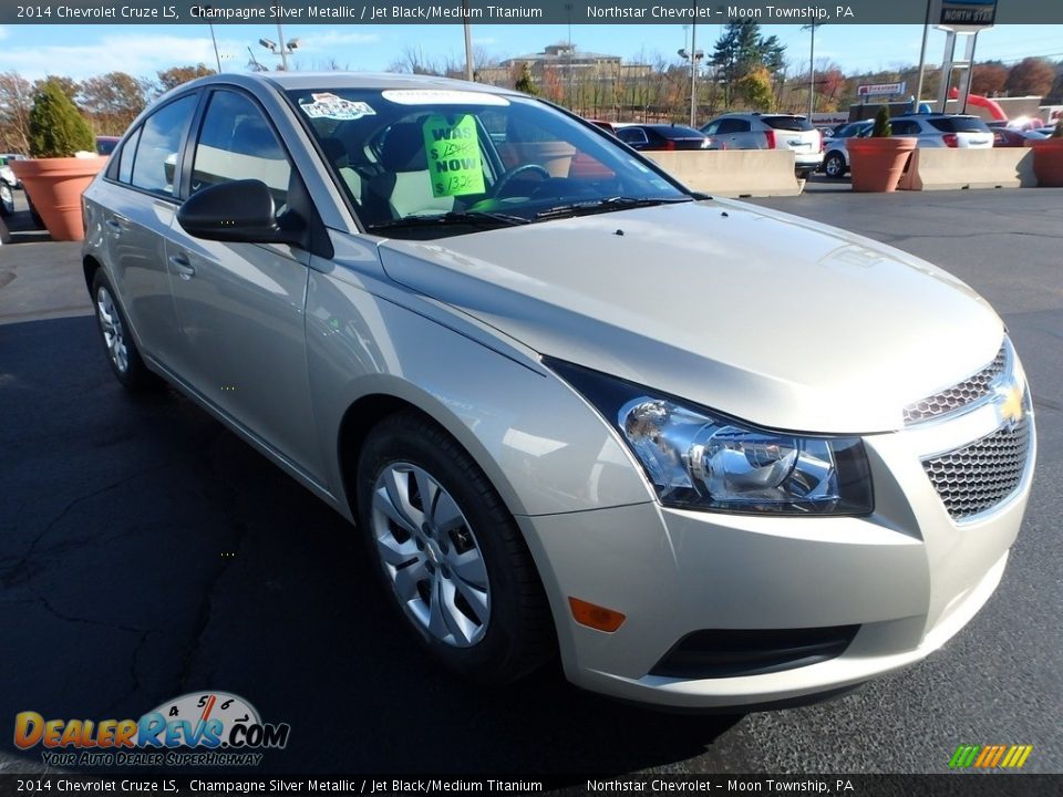 2014 Chevrolet Cruze LS Champagne Silver Metallic / Jet Black/Medium Titanium Photo #11