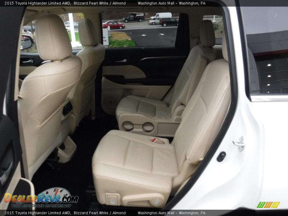 2015 Toyota Highlander Limited AWD Blizzard Pearl White / Almond Photo #24