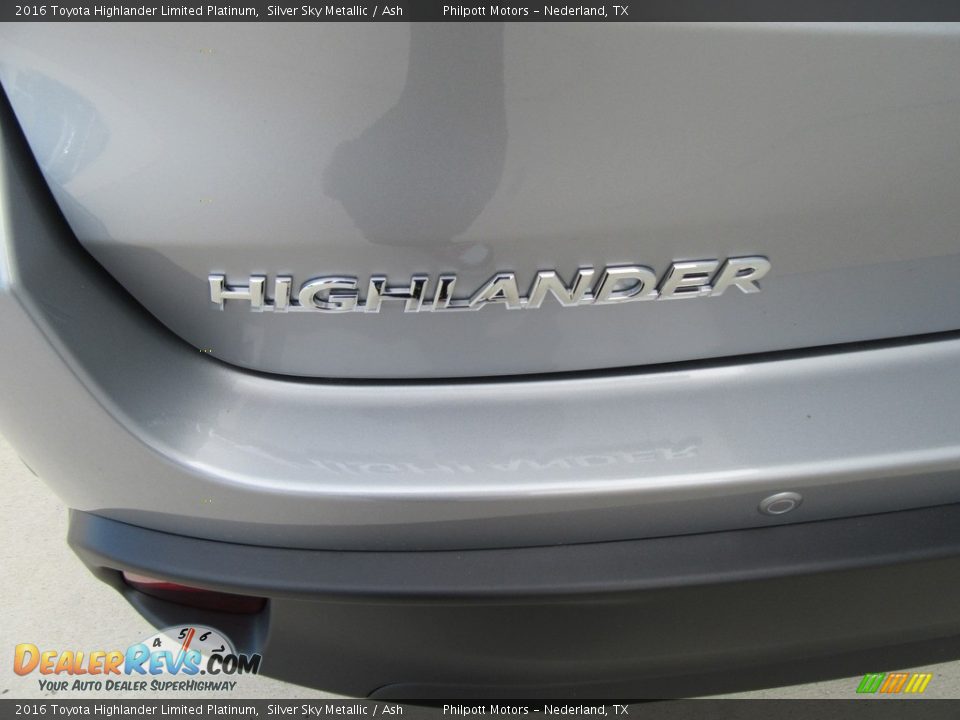 2016 Toyota Highlander Limited Platinum Silver Sky Metallic / Ash Photo #14