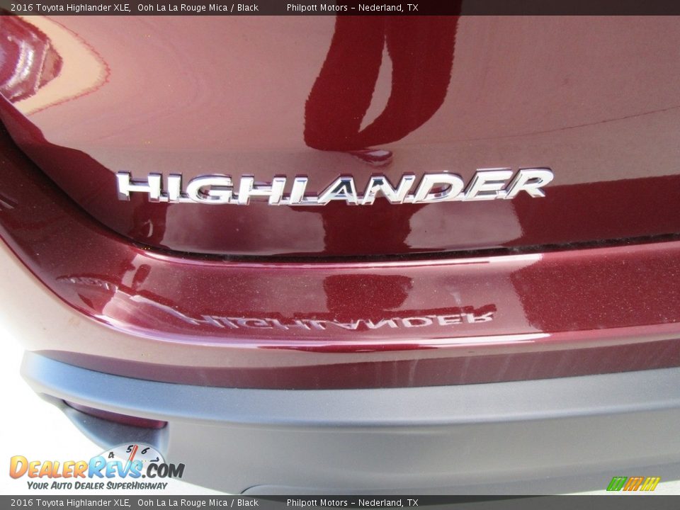 2016 Toyota Highlander XLE Logo Photo #14