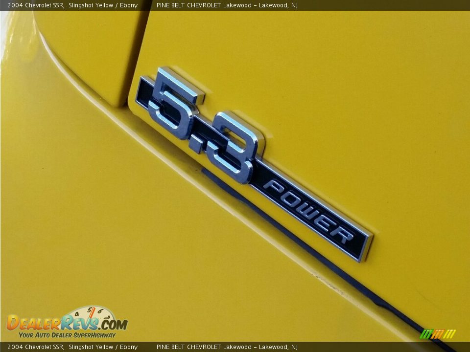 2004 Chevrolet SSR Slingshot Yellow / Ebony Photo #11