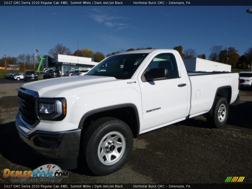 Front 3/4 View of 2017 GMC Sierra 1500 Regular Cab 4WD Photo #1