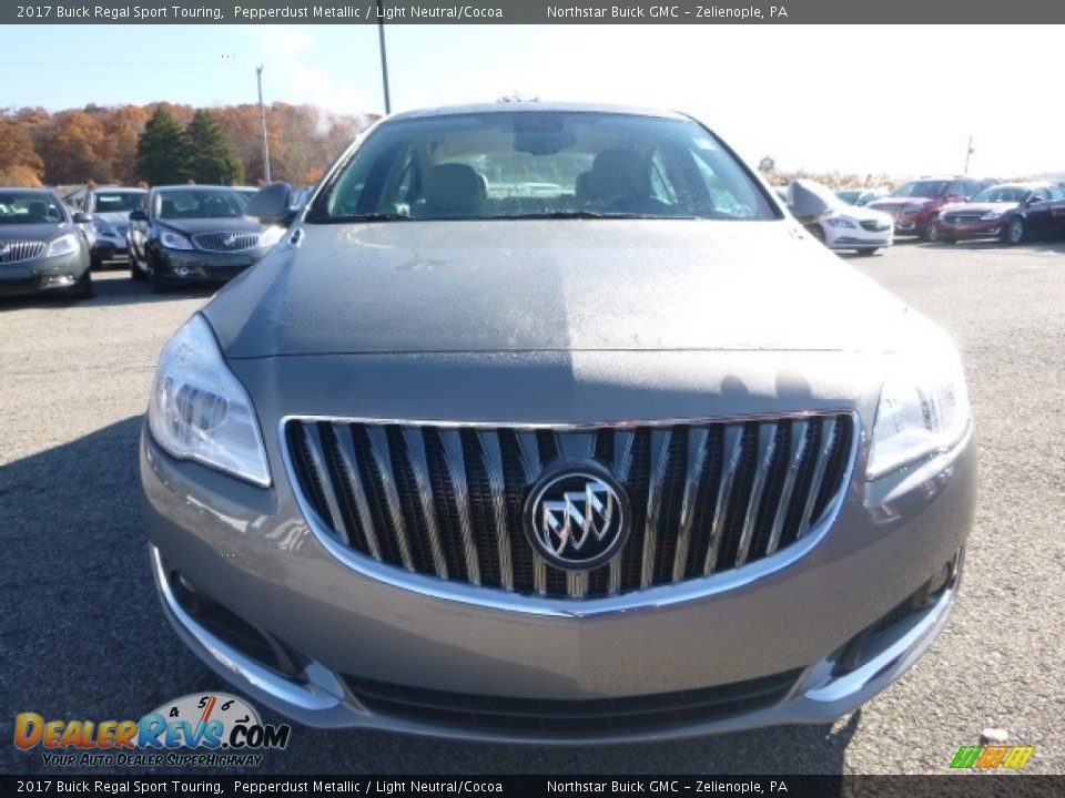 2017 Buick Regal Sport Touring Pepperdust Metallic / Light Neutral/Cocoa Photo #9