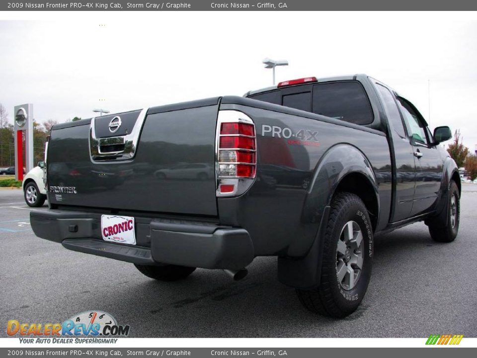 2009 Nissan Frontier PRO-4X King Cab Storm Gray / Graphite Photo #6