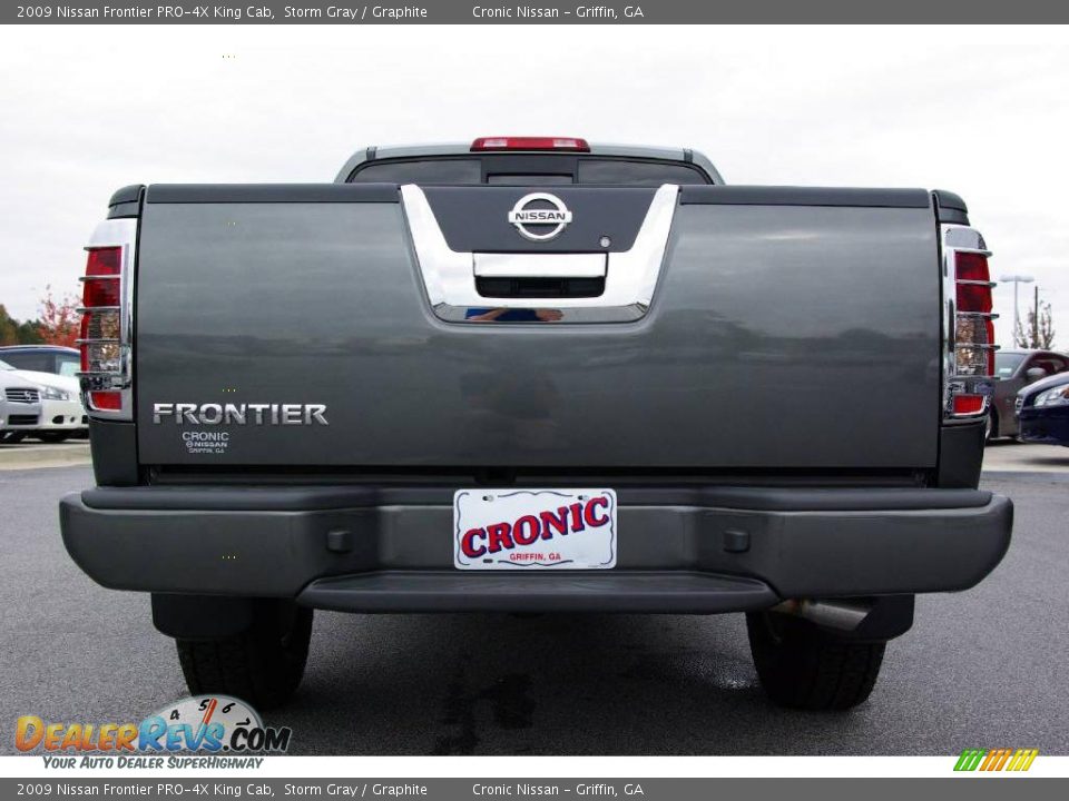 2009 Nissan Frontier PRO-4X King Cab Storm Gray / Graphite Photo #7