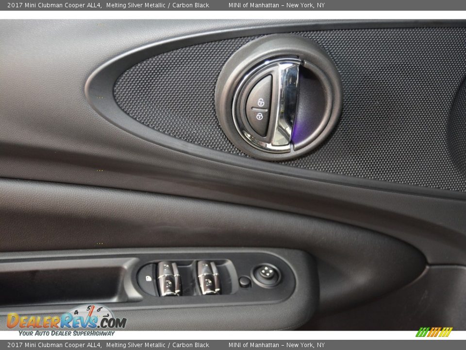 Controls of 2017 Mini Clubman Cooper ALL4 Photo #7