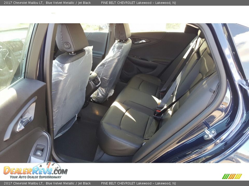 2017 Chevrolet Malibu LT Blue Velvet Metallic / Jet Black Photo #8