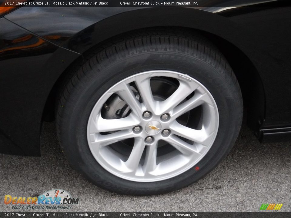 2017 Chevrolet Cruze LT Wheel Photo #3
