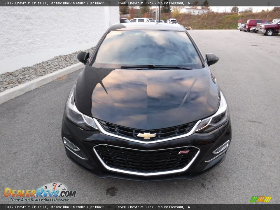 Mosaic Black Metallic 2017 Chevrolet Cruze LT Photo #4