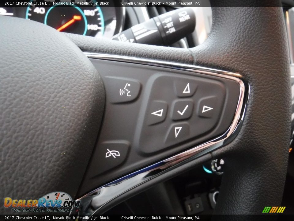 Controls of 2017 Chevrolet Cruze LT Photo #22