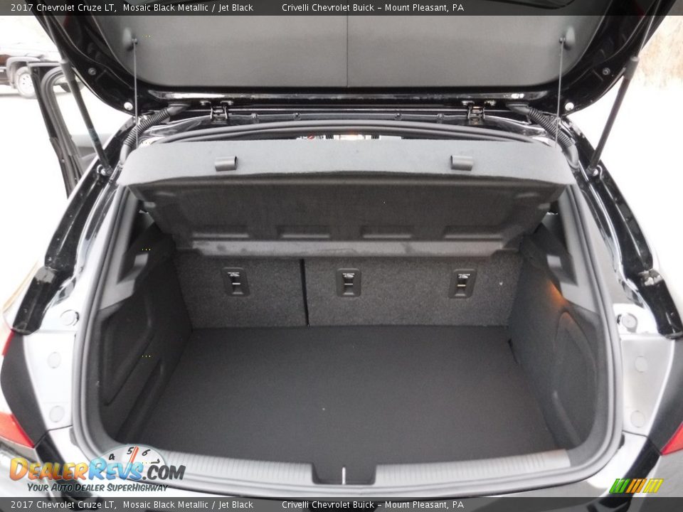 2017 Chevrolet Cruze LT Trunk Photo #24
