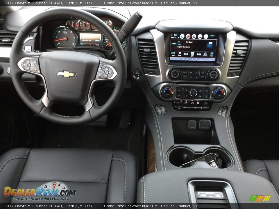 2017 Chevrolet Suburban LT 4WD Black / Jet Black Photo #8