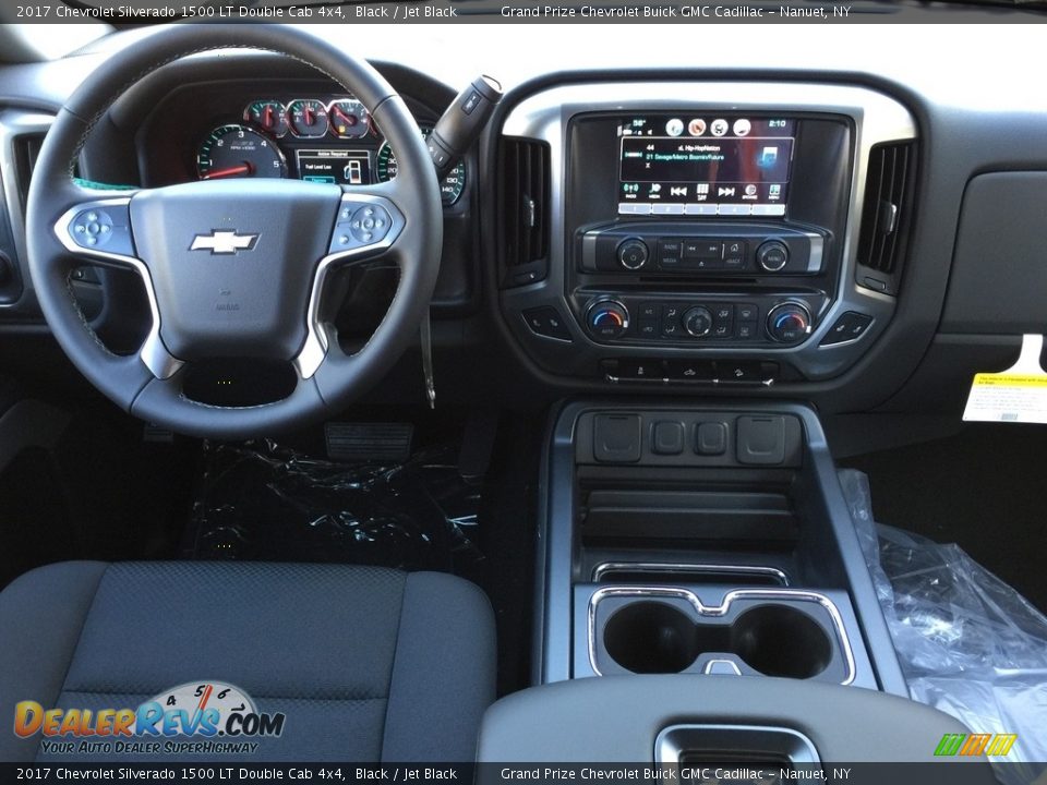 2017 Chevrolet Silverado 1500 LT Double Cab 4x4 Black / Jet Black Photo #8