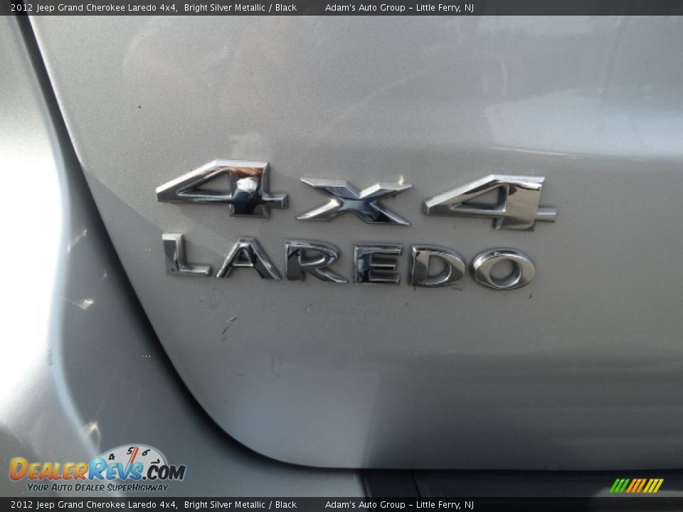 2012 Jeep Grand Cherokee Laredo 4x4 Bright Silver Metallic / Black Photo #12