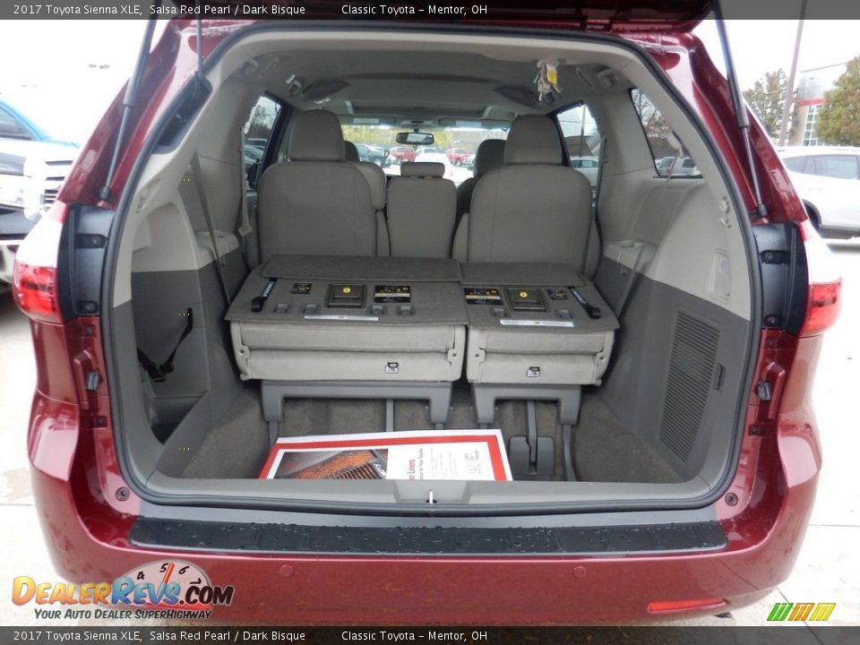 2017 Toyota Sienna XLE Salsa Red Pearl / Dark Bisque Photo #7