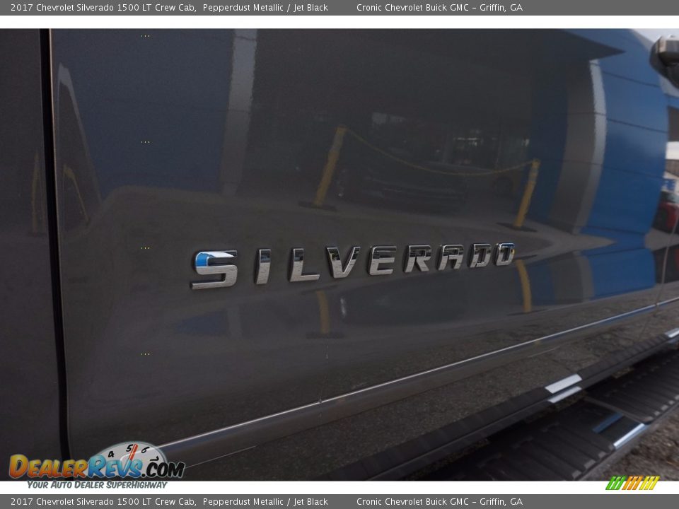 2017 Chevrolet Silverado 1500 LT Crew Cab Logo Photo #12